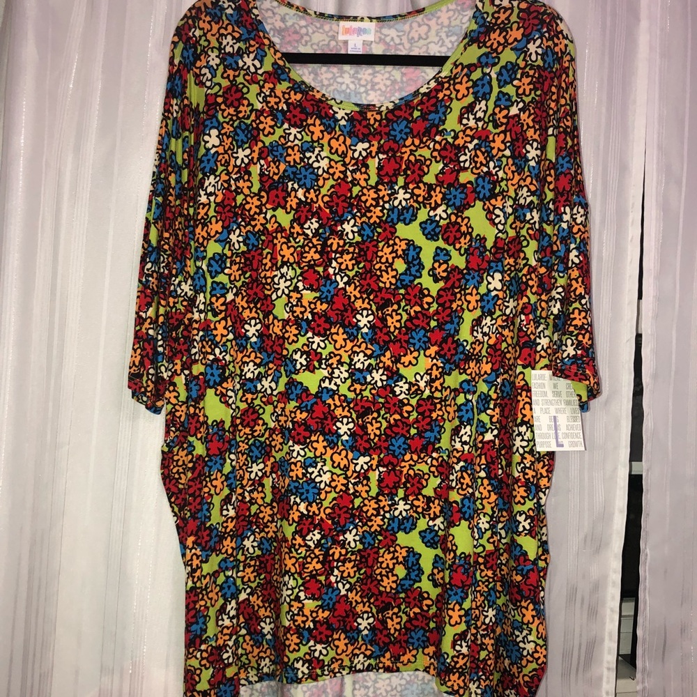 LULAROE Irma Shirt
